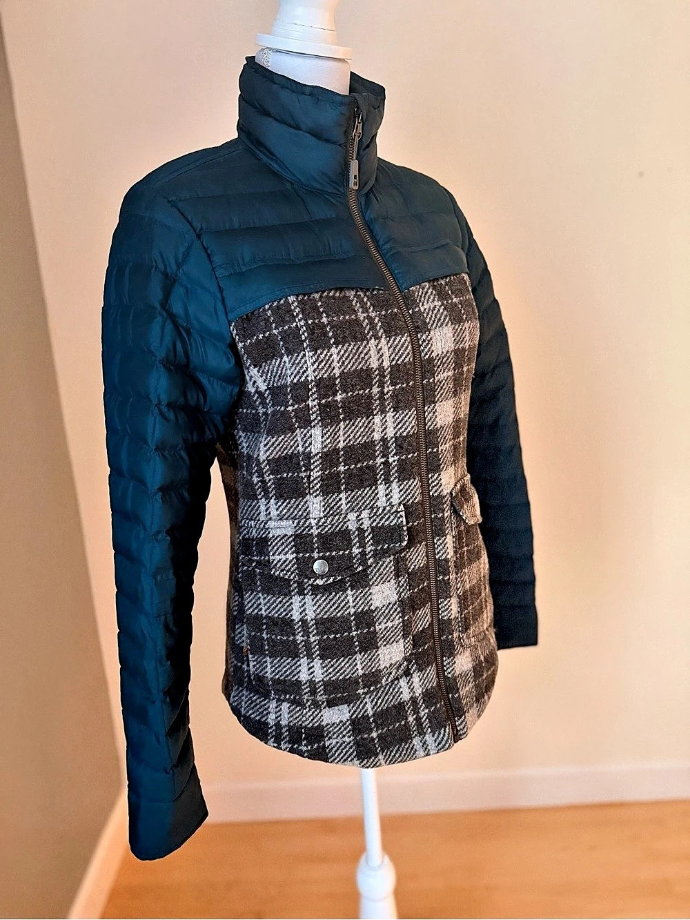 Toad&Co Plaid Breckinridge Flannel and Puffer Jacket in Blue & Gray